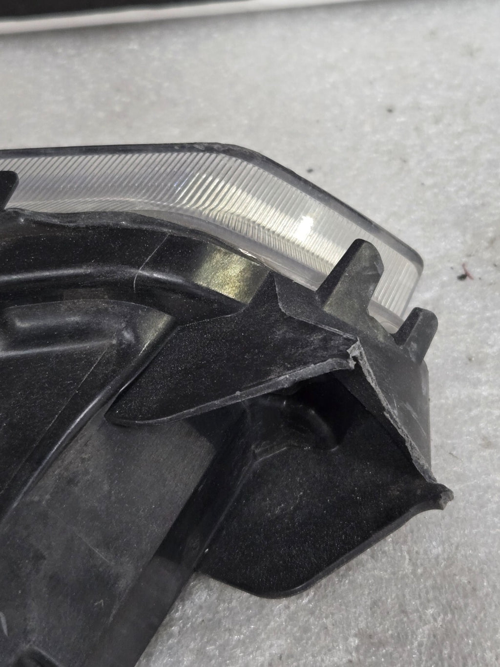 2017 2018 2019 Ford Fusion Fog Light Right RH Passenger Side LED OEM H87315A254C