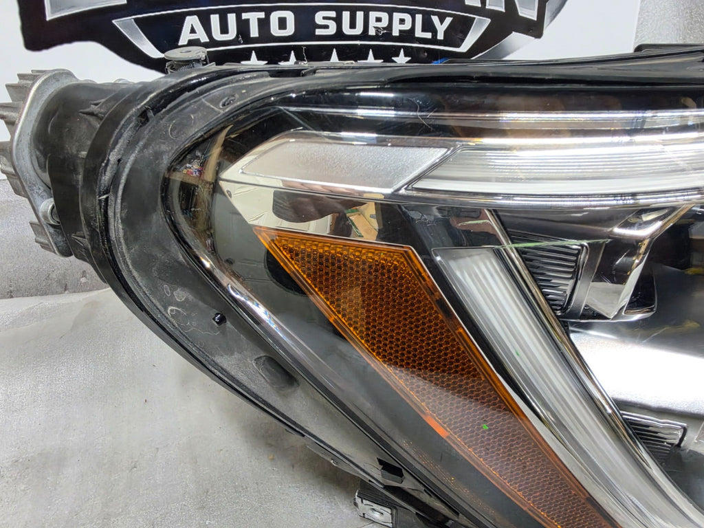 2024 - 2025 Volkswagen Atlas Right RH Base LED Headlight OEM Complete 3CN941082L