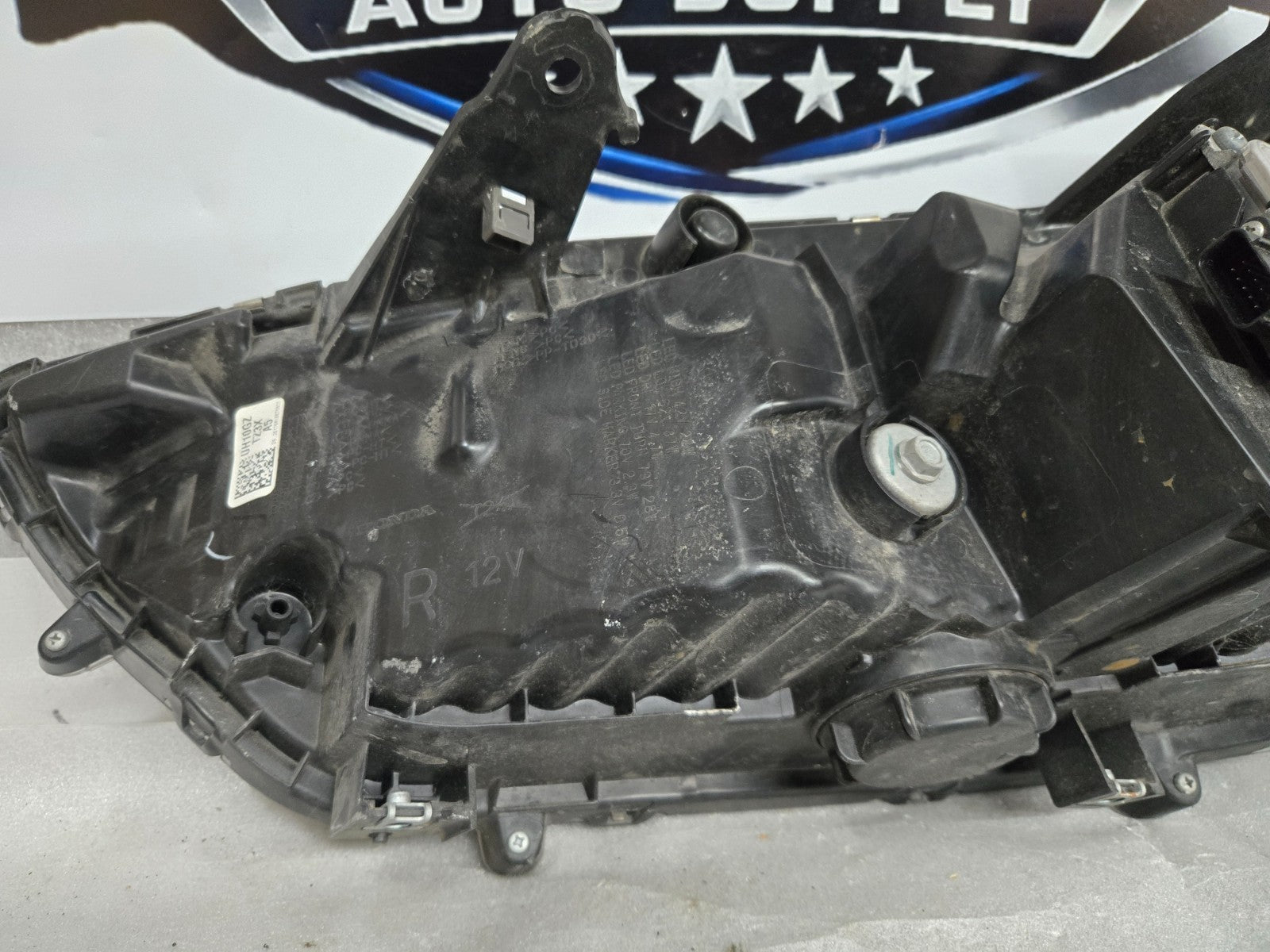 2018-2020 Acura TLX LED Headlight Right Passenger Side OEM