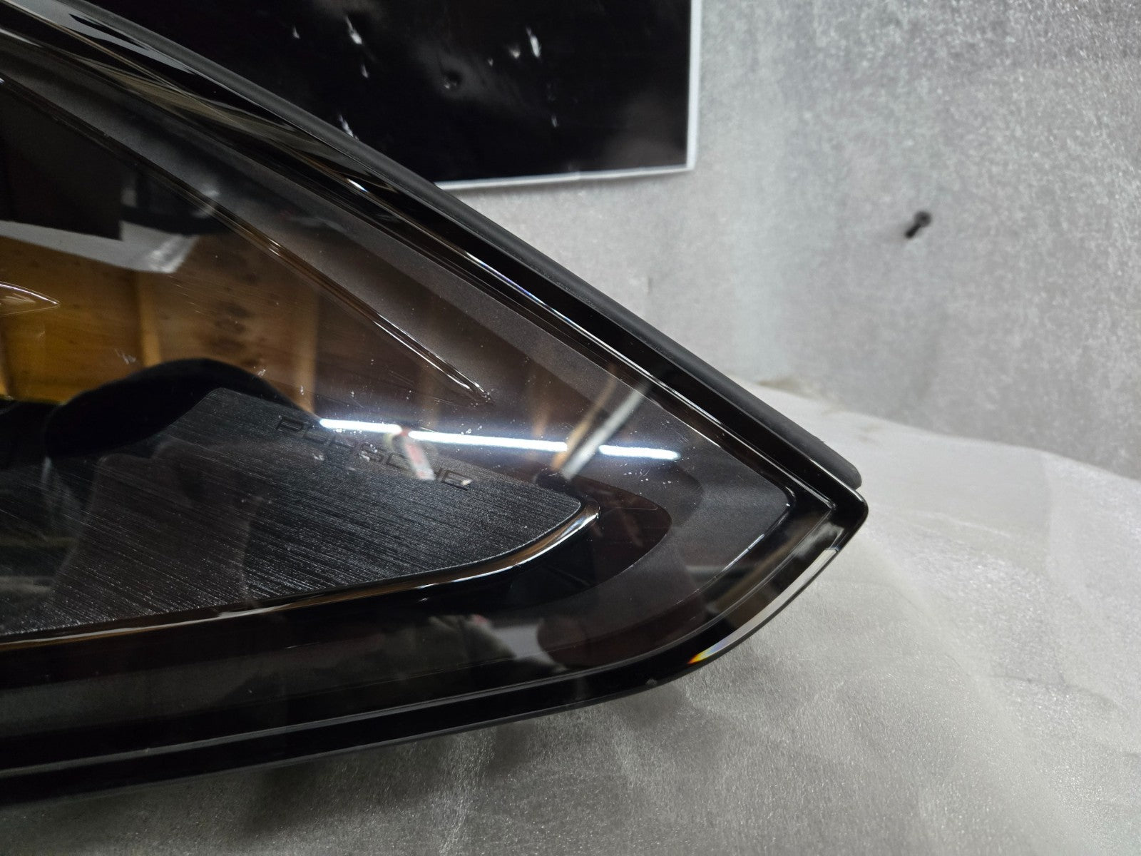 2024 2025 Porsche Cayenne Turbo Right RH Passenger Side Full LED Headlight OEM