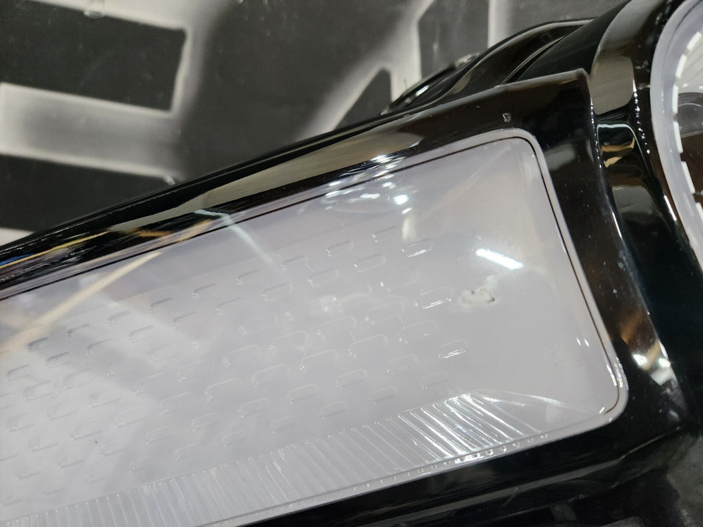 2021 2022 2023 RIVIAN R1T RIGHT PASSENGER SIDE LED HEADLIGHT COMPLETE OEM