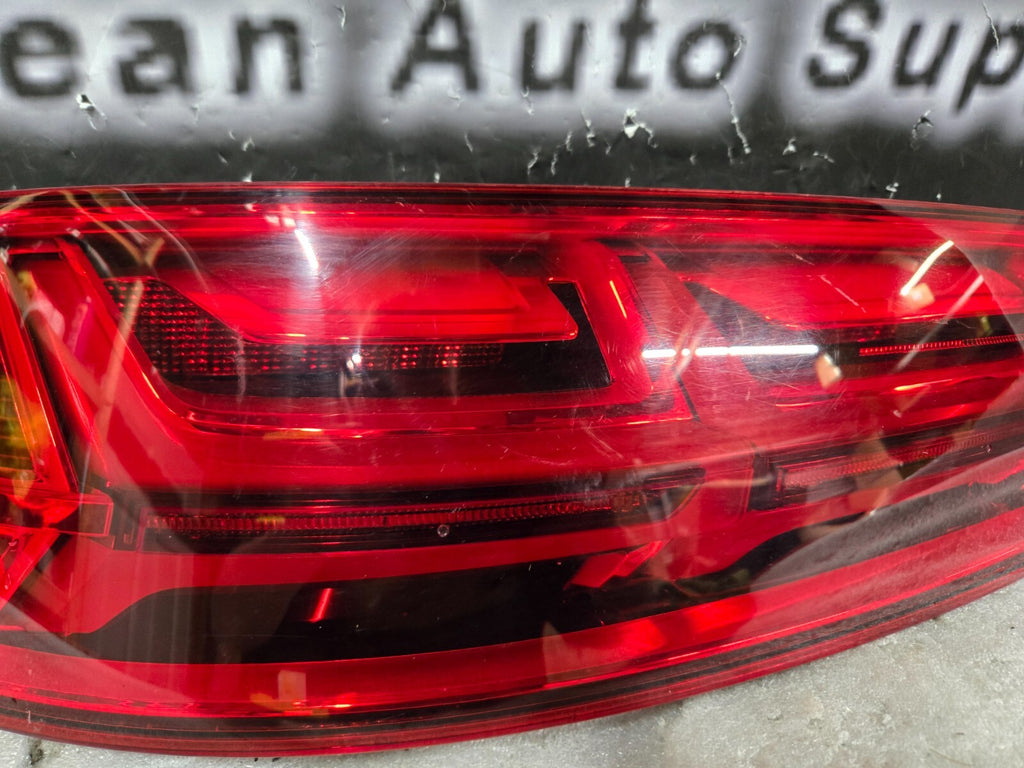 2016-2018 AUDI Q7 Left LH Drivers Side LED Tail Light Lamp Upper 4M0945093D OEM