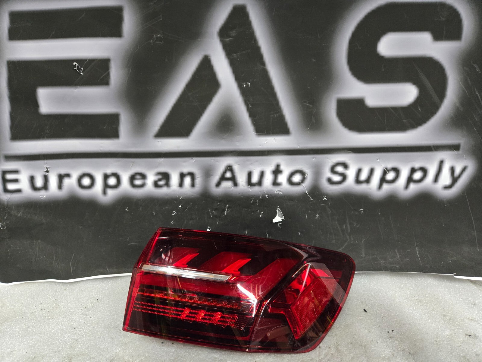 2020-2023 Audi Allroad Quattro Passenger Right RH LED Tail Light OEM 8W9945092AD