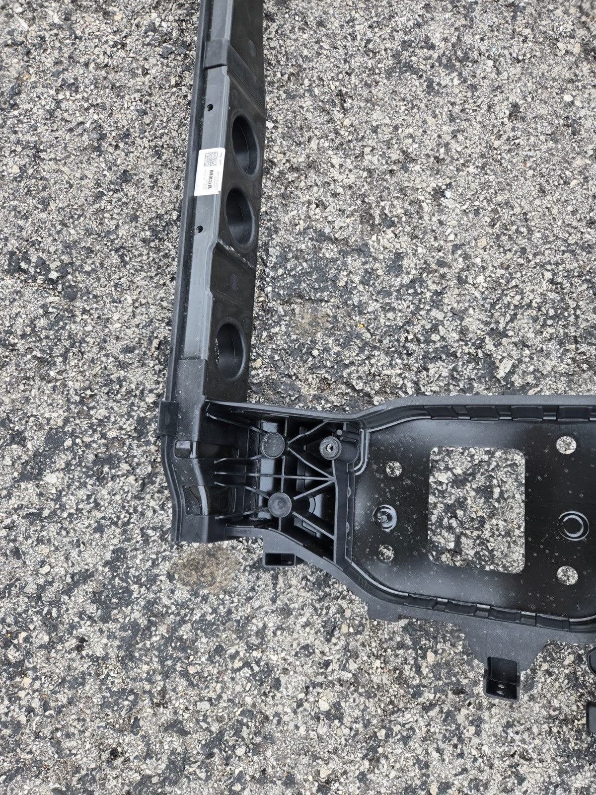 24 25 26 HYUNDAI SANTA FE FRONT RADIATOR SUPPORT CARRIER FRAME OEM 64101-R6000