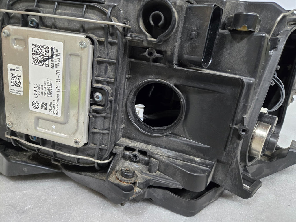 2013-2017 Audi Q5 HID Xenon Right RH Passenger Headlight 8R0941006E OEM