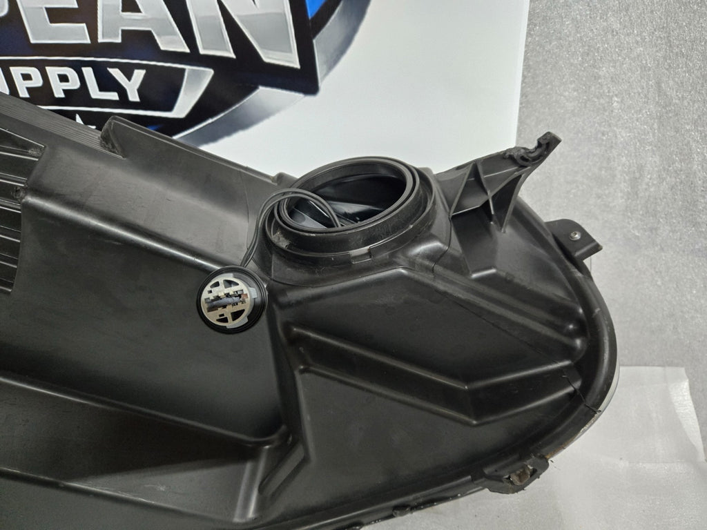 2020-2022 Ford Escape Left Driver Side Projector MID Halogen w/LED Headlight OEM