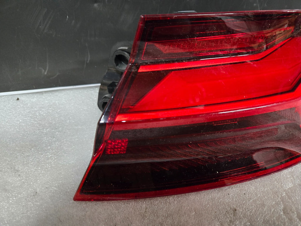 2020 - 2024 AUDI A5 S5 RS5 RIGHT RH PASSENGER LED TAIL LIGHT 8W6945092AB OEM