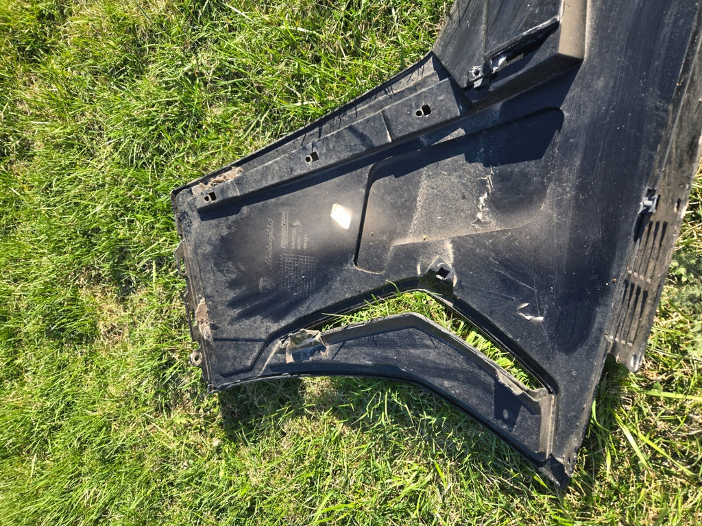 2012 - 2016 Lamborghini Aventador LP700 Left Side Skirt Rocker OEM 470853563C