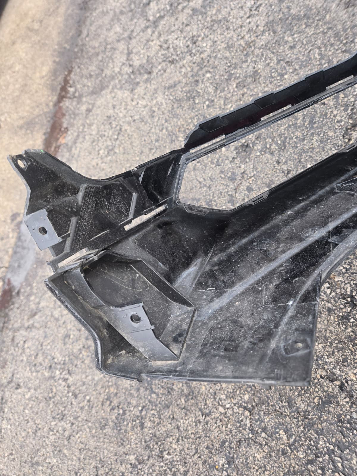 2023 - 2025 Lamborghini Urus S Front Bumper Lower Tim Panel Valance Grille OEM