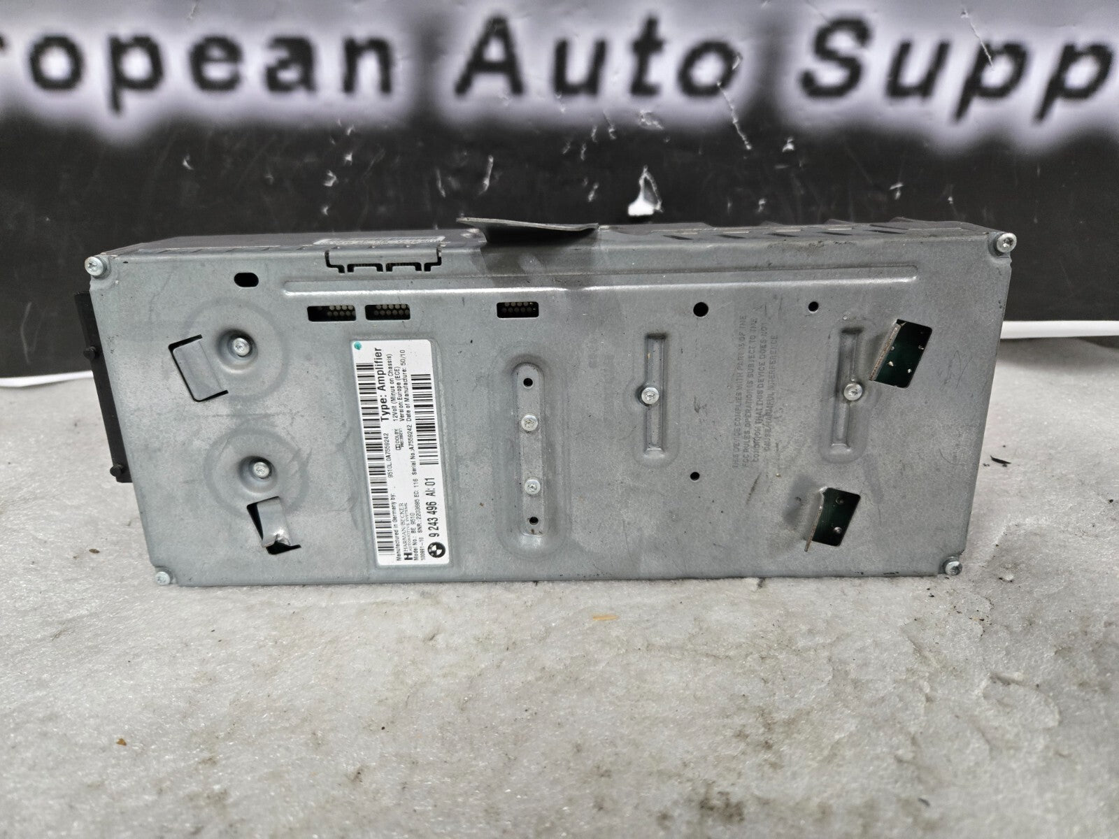 2011-2016 BMW F10 535Xi Harman/Becker Radio HIFI Audio Amplifier AMP 9243496 OEM
