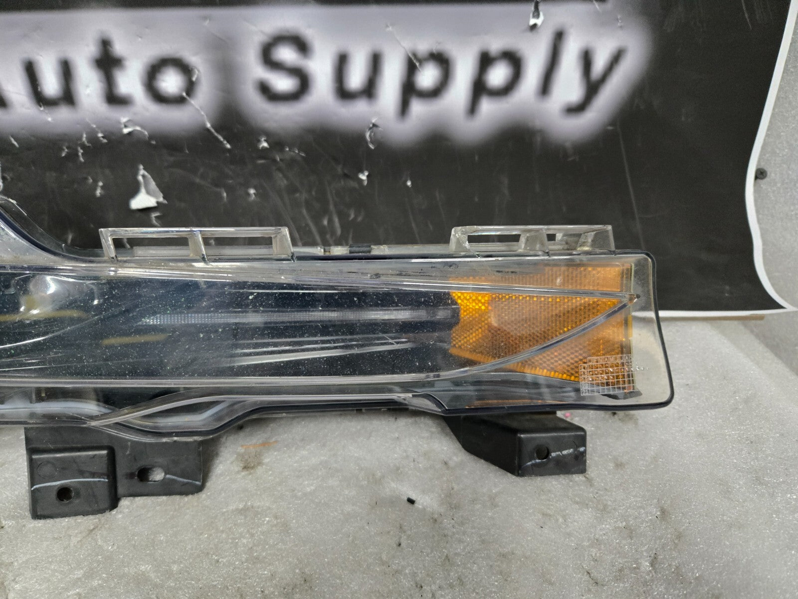 2017-2023 OEM Tesla Model 3 Y Front Right Passenger Side Fog Light Lamp OEM