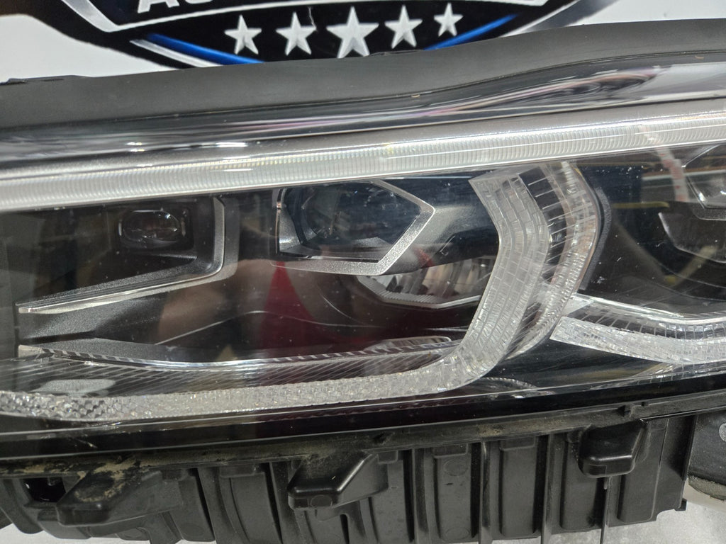 2020-2022 BMW 7 Series G11 G12 740 750i Left LH Driver LED Headlight OEM 9447621