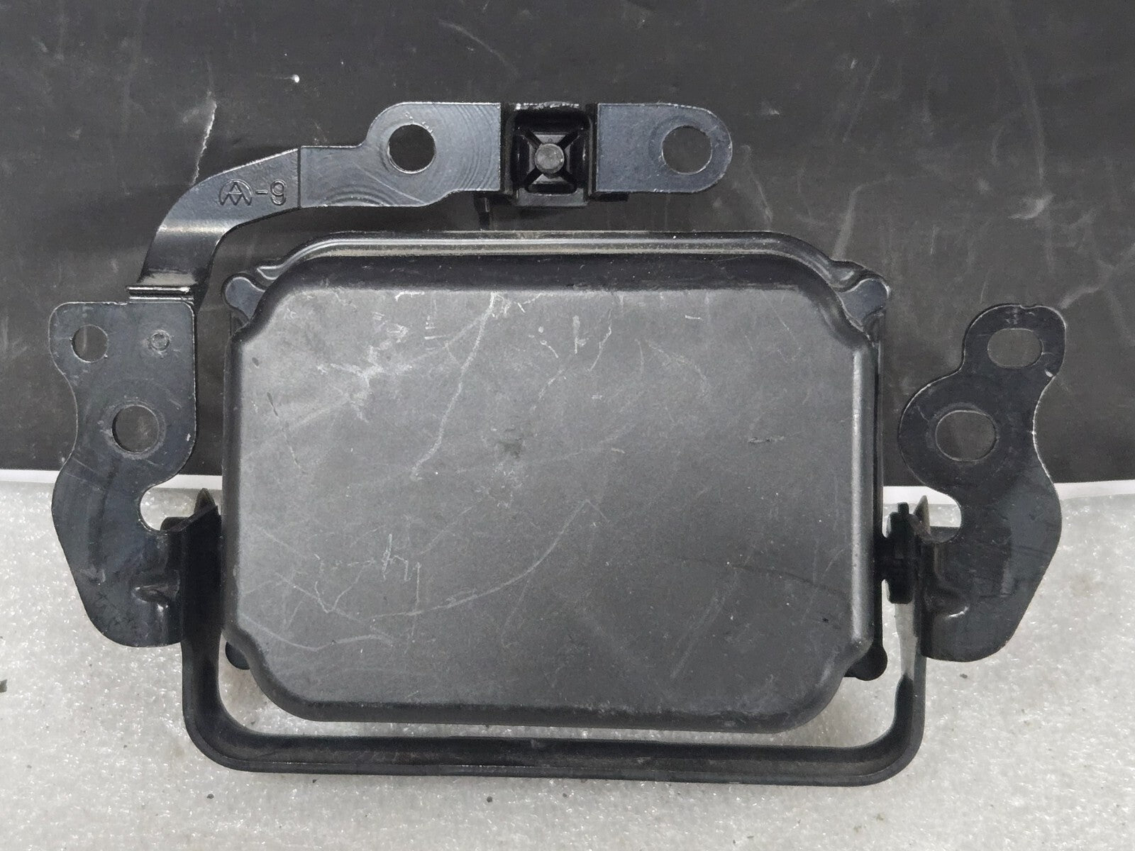 2016 2017 2018 2019 Lexus Es350 RX350 Radar Cruise Sensor Used OEM 88210-06020 V