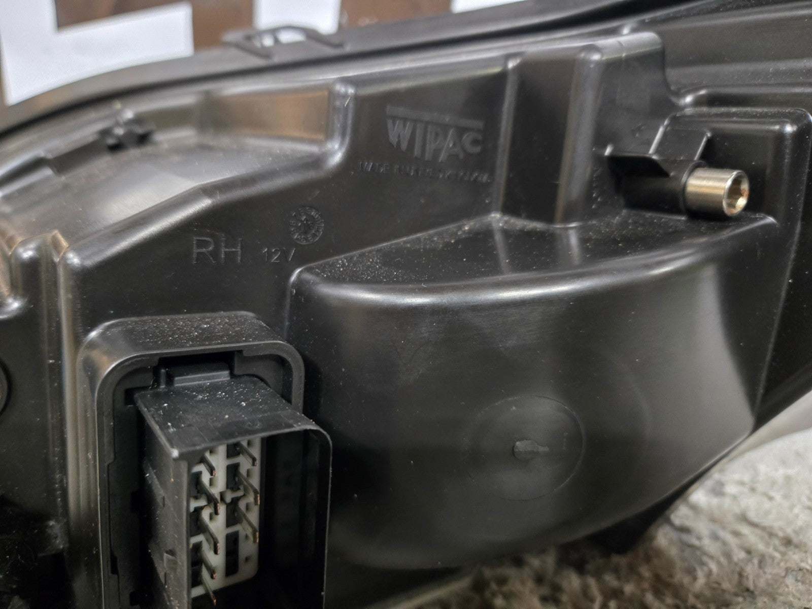 2017-2023 Aston Martin DB11 LED Headlight Right RH Passenger HY5313W029CD OEM