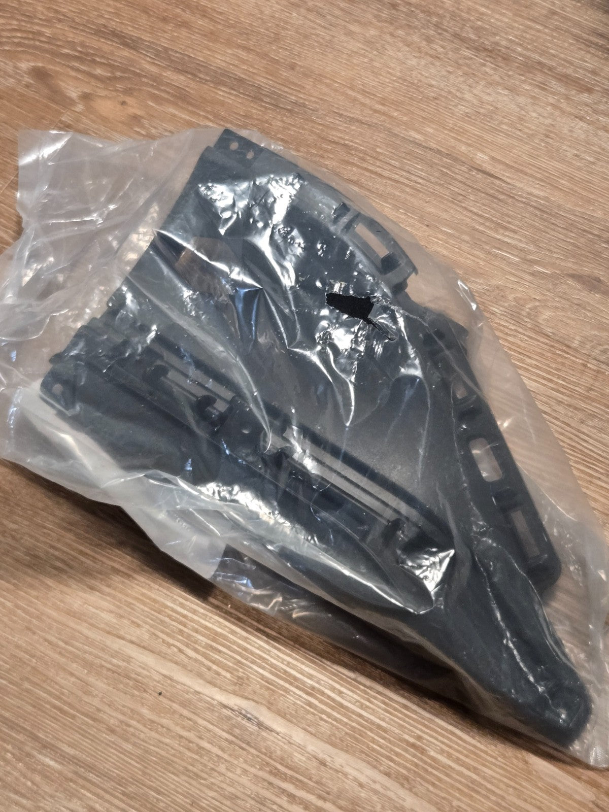 2022-2025 Genesis GV70 Moulding Left LH Driver Side 86595-AR700 OEM NEW