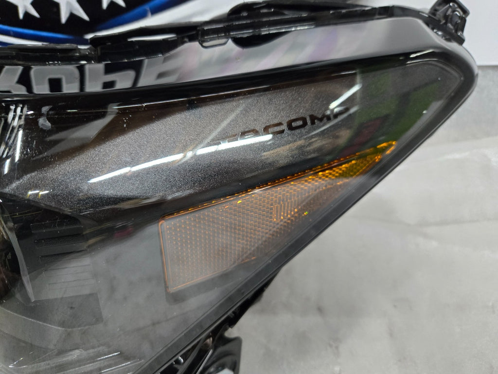 2024 2025 Toyota Tacoma Driver Left LH Full LED Headlight OEM 81150-AK020
