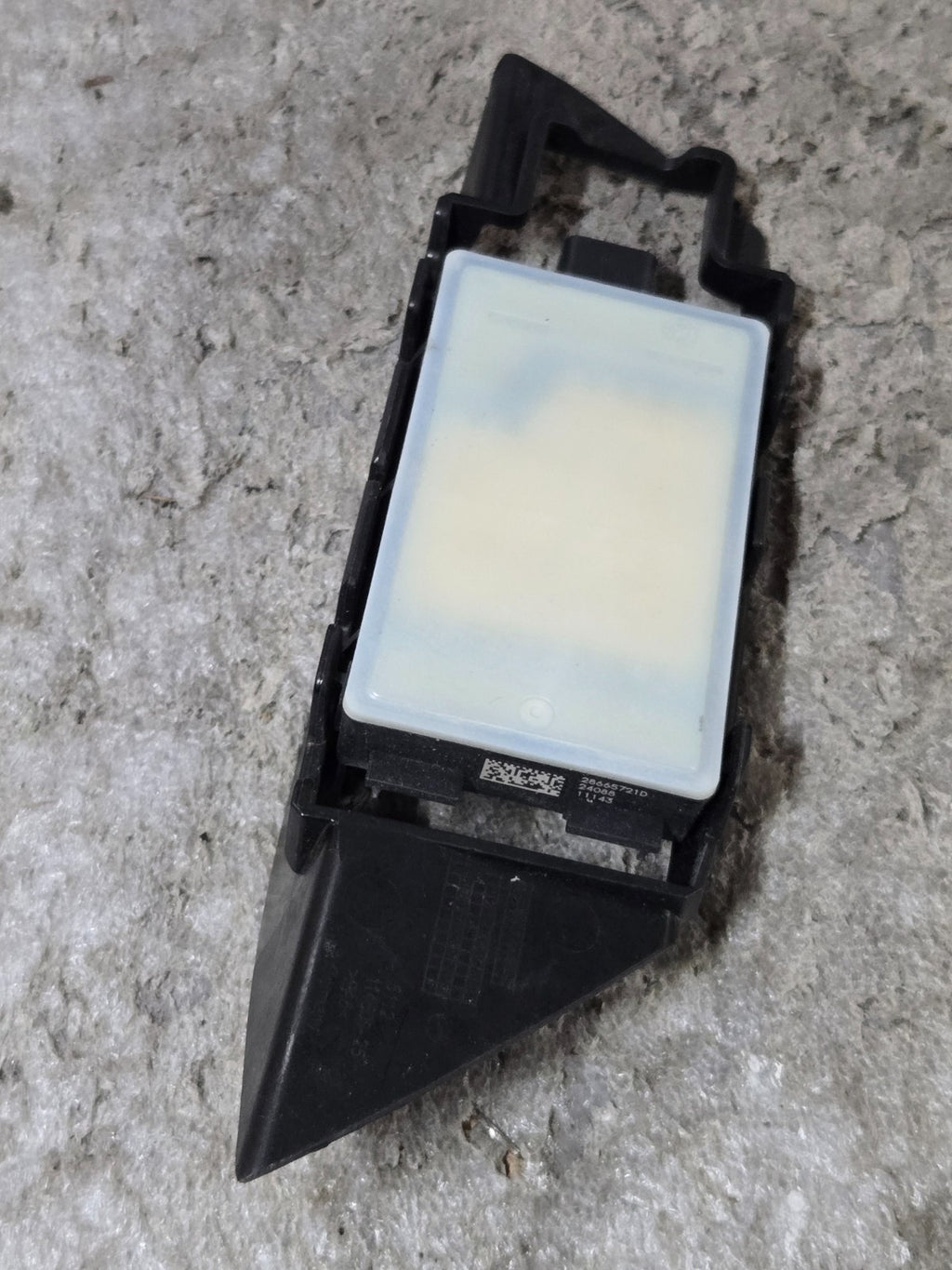 2024 BMW i5 G60 OEM REAR LANE CHANGE WARNING RADAR SENSOR 66325B31AF2 OEM