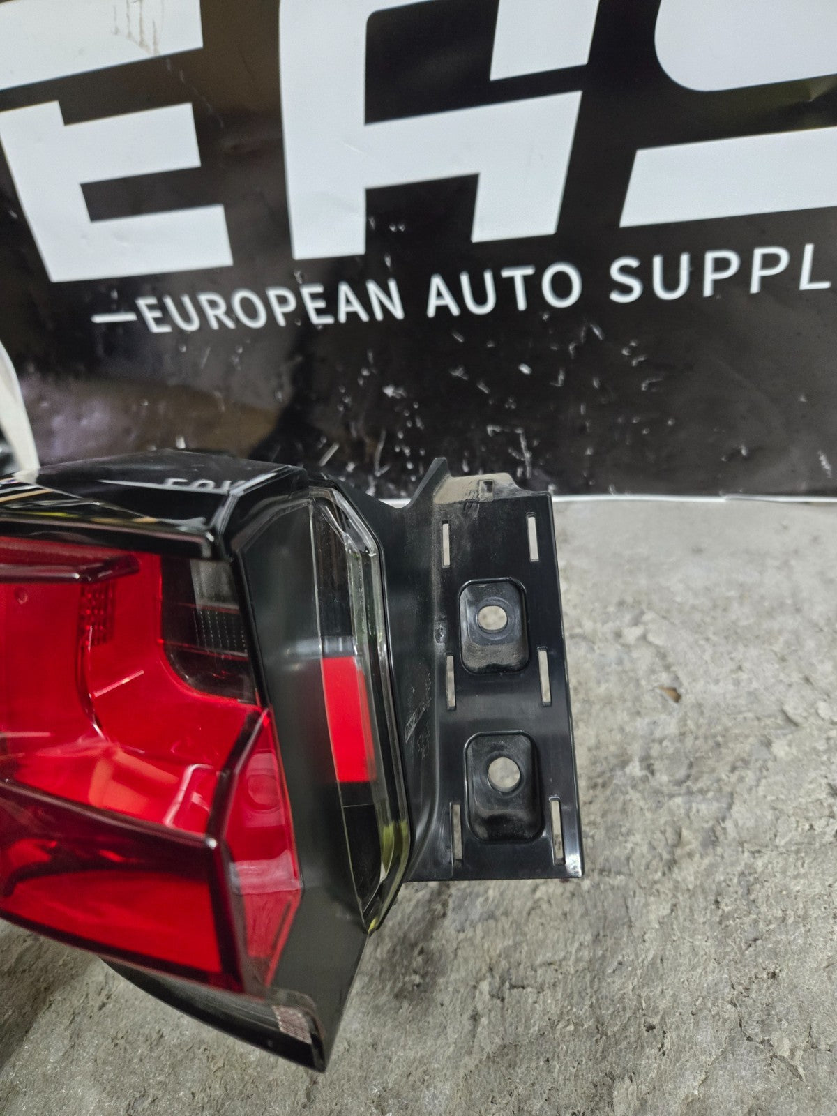 2015-2017 Lexus NX200t NX300h Left LH Driver Side Outer Halogen Tail Light OEM
