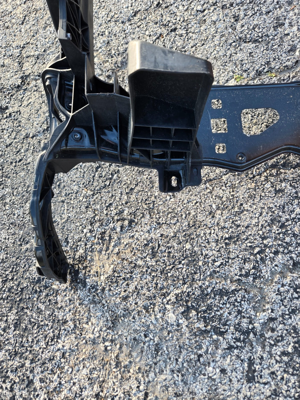 2025 2026 AUDI Q5 SQ5 RADIATOR SUPPORT ASSEMBLY 8MA805594 OEM