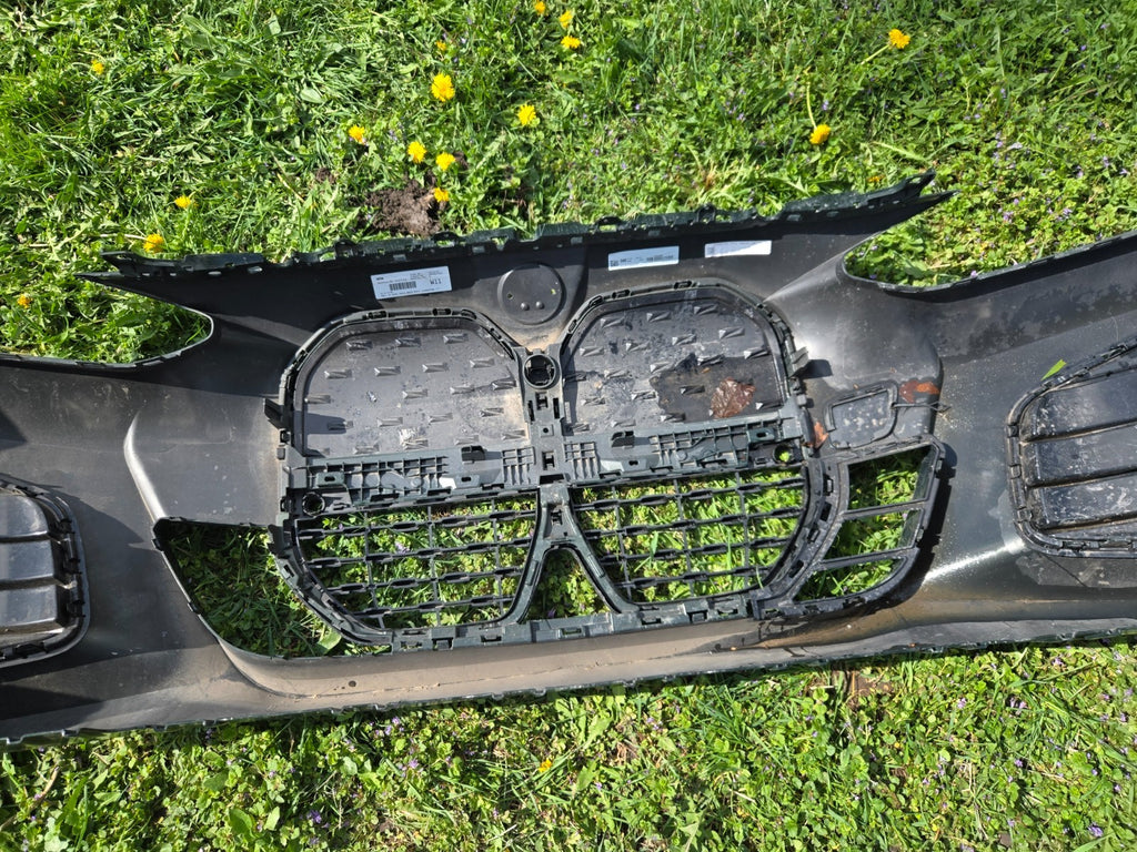 2022-2024 BMW i4 G26 FRONT BUMPER COVER W/GRILL OEM 70733751
