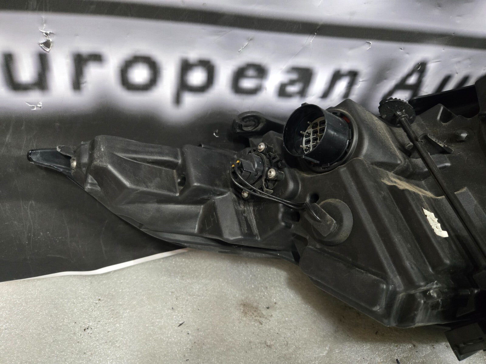 2016-2019 LAND ROVER RANGE ROVER EVOQUE LEFT LH HEADLIGHT XENON HID LED OEM