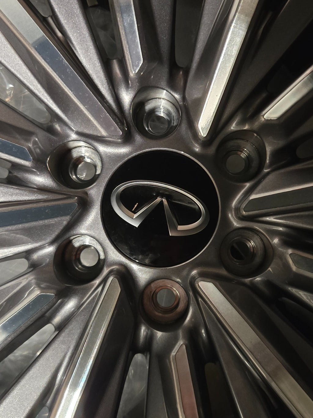 Infiniti QX80 4030S-IP228B IP 22X8 BLACK MONOGRAM WHEEL RIM OEM