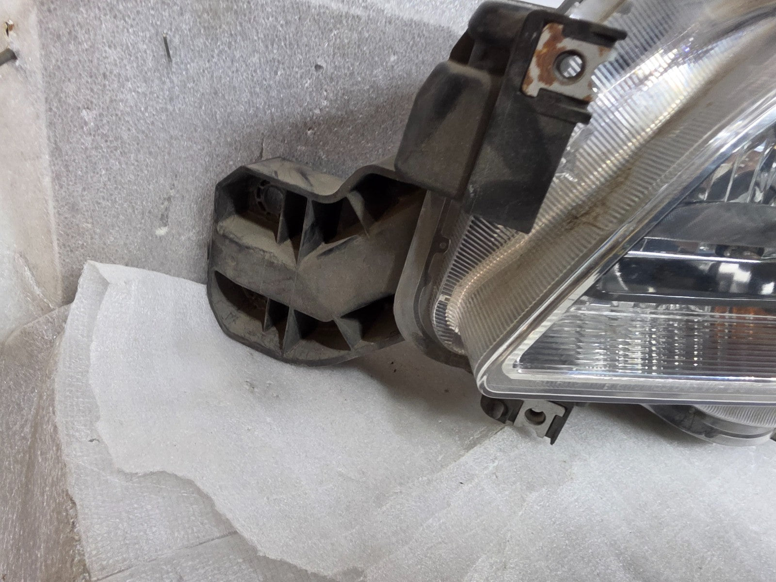2015-2017 Subaru Legacy Outback Left LH Side XENON HID Headlight OEM 84002AL01B