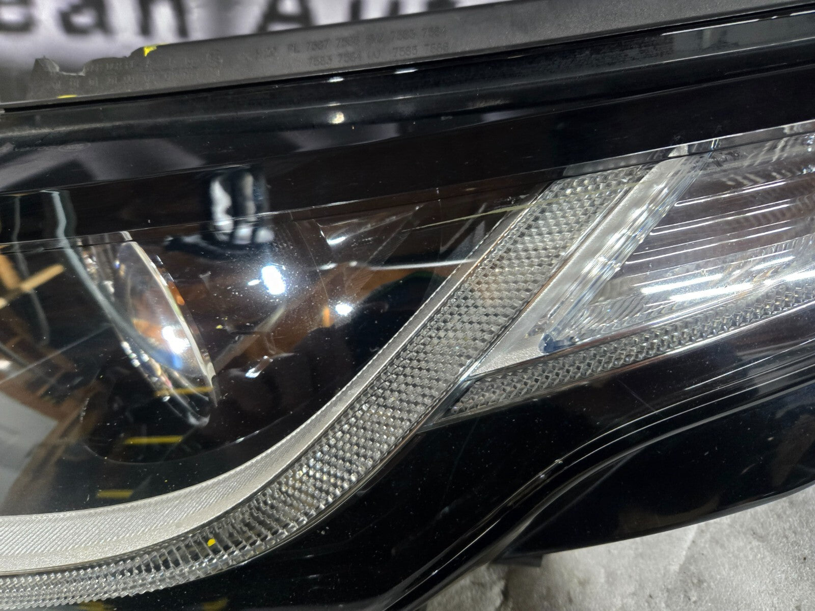 2016-2019 LAND ROVER RANGE ROVER EVOQUE LEFT LH HEADLIGHT XENON HID LED OEM