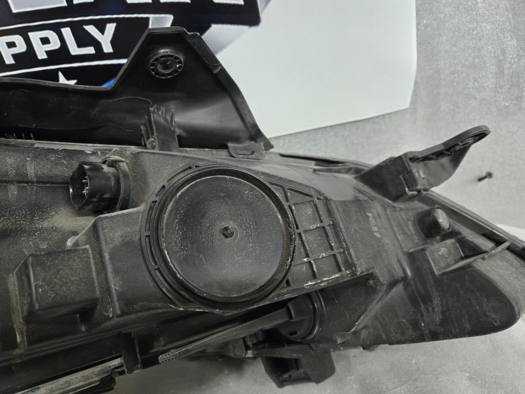 2016-2017 Hyundai Sonata HYBRID Left LH Driver Xenon HID Headlight 92101-E61 OEM