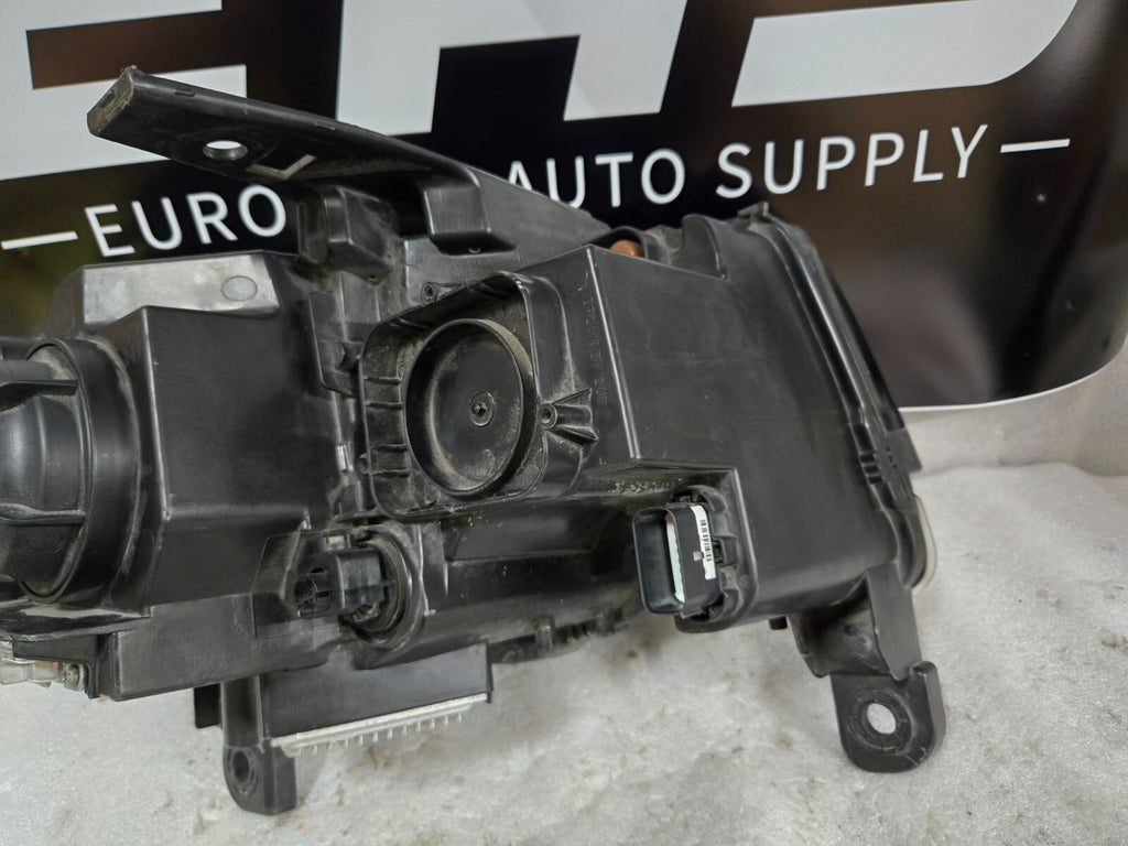2016-2022 JEEP GRAND CHEROKEE NON-AFS LEFT HEADLIGHT XENON BLACK Since 1941 OEM