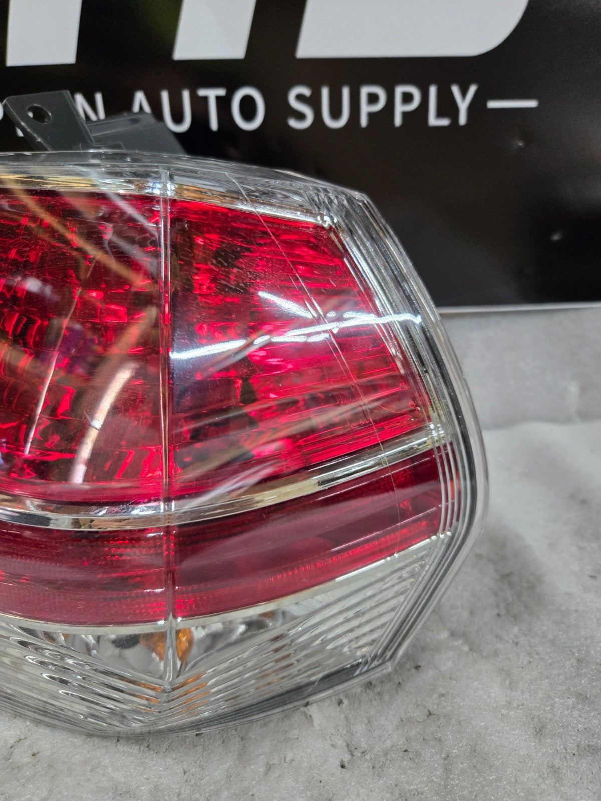 2014-2016 Nissan Rogue Quarter Panel Mounted Left Tail Light Lamp AFTERMARKET
