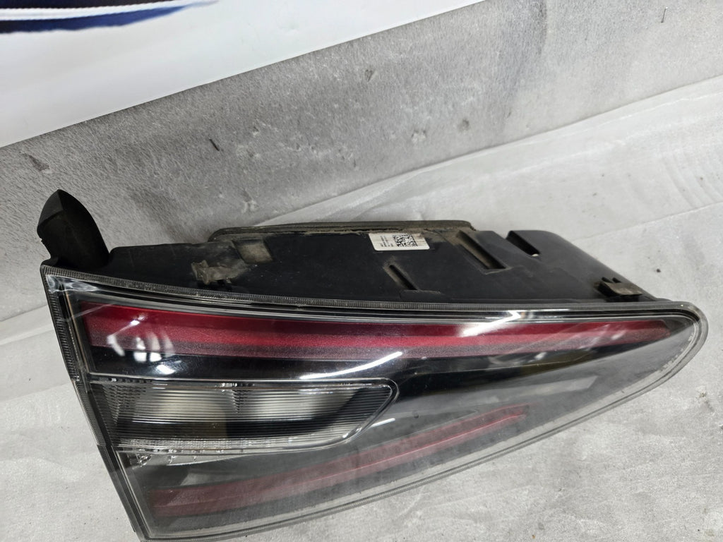 2022-24 Alfa Romeo Stelvio Quadrifoglio Left LH LED Tail Light OEM 20807999