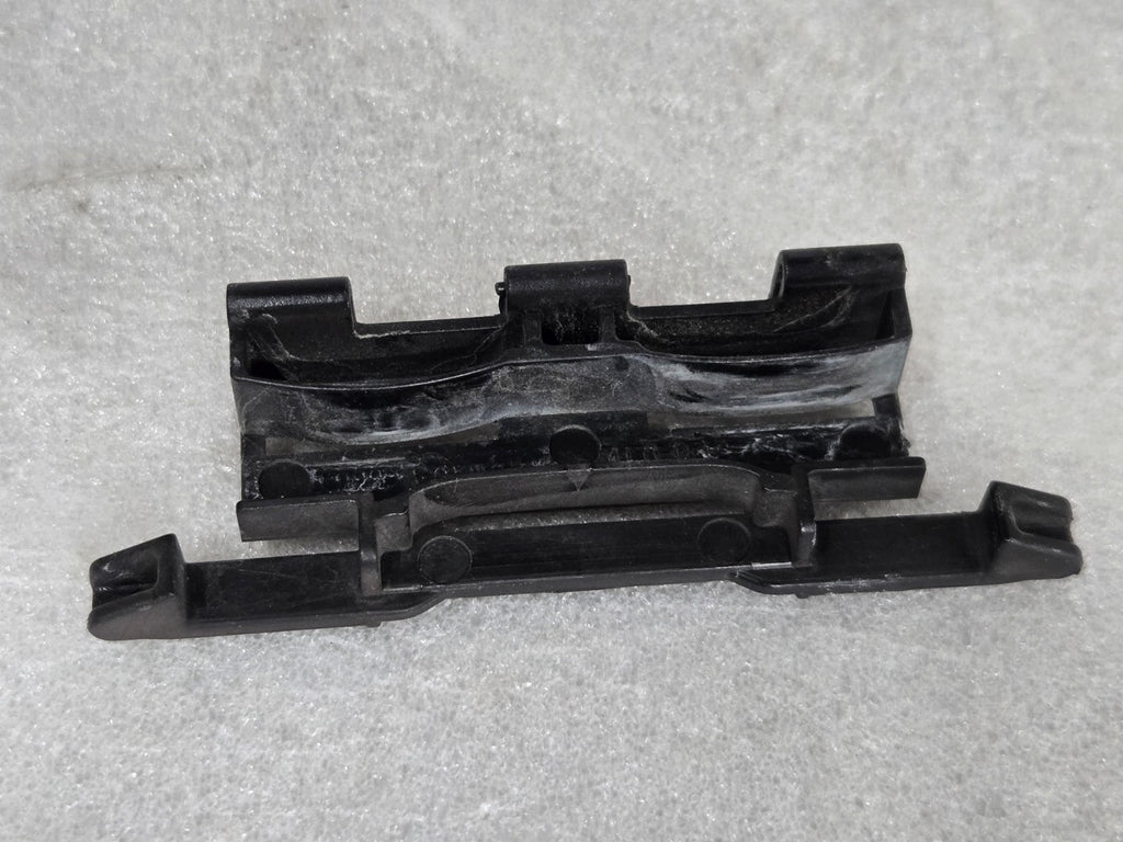 LAMBORGHINI HURACAN 610 CONTROL UNIT MODULE BRACKET SUPPORT CLIP OEM 4L0906356B