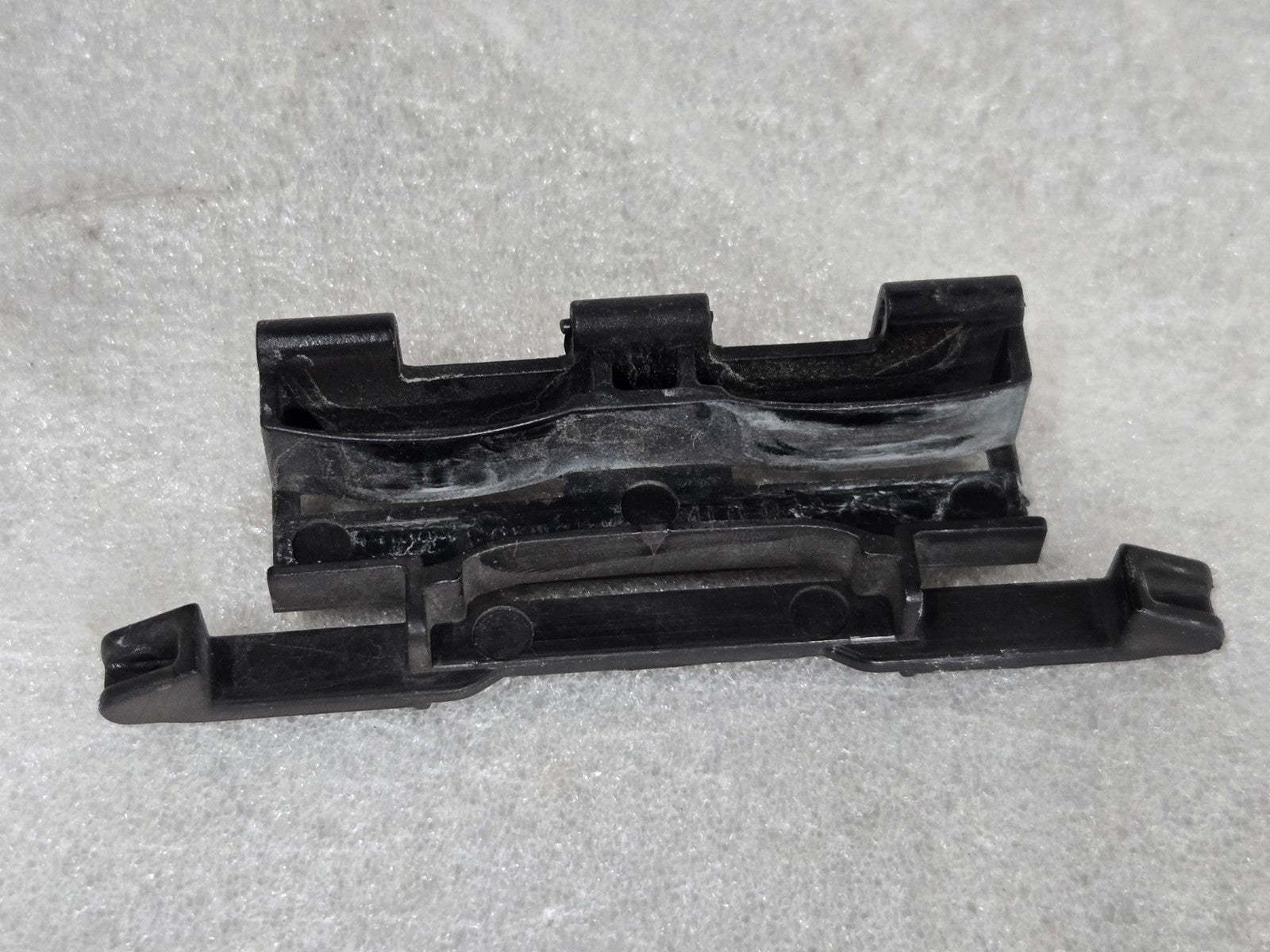 LAMBORGHINI HURACAN 610 CONTROL UNIT MODULE BRACKET SUPPORT CLIP OEM 4L0906356B