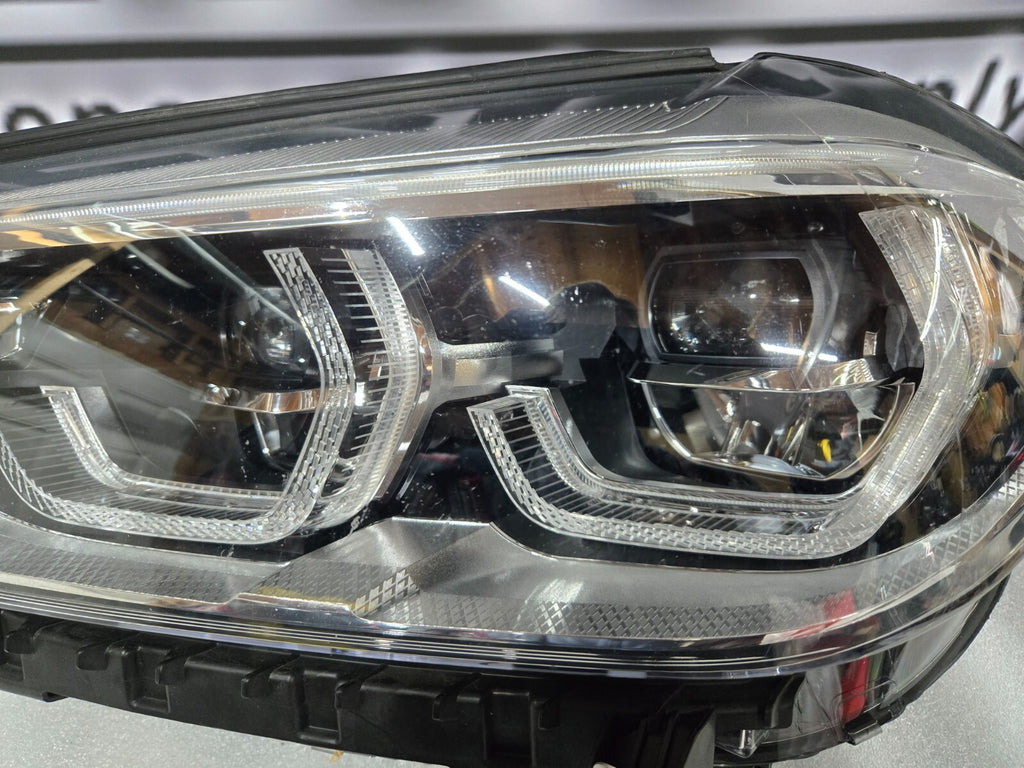 2018-2021 BMW X3 X4 G01 G02 Adaptive LED HEADLIGHT LEFT DRIVERS SIDE OEM 8739657