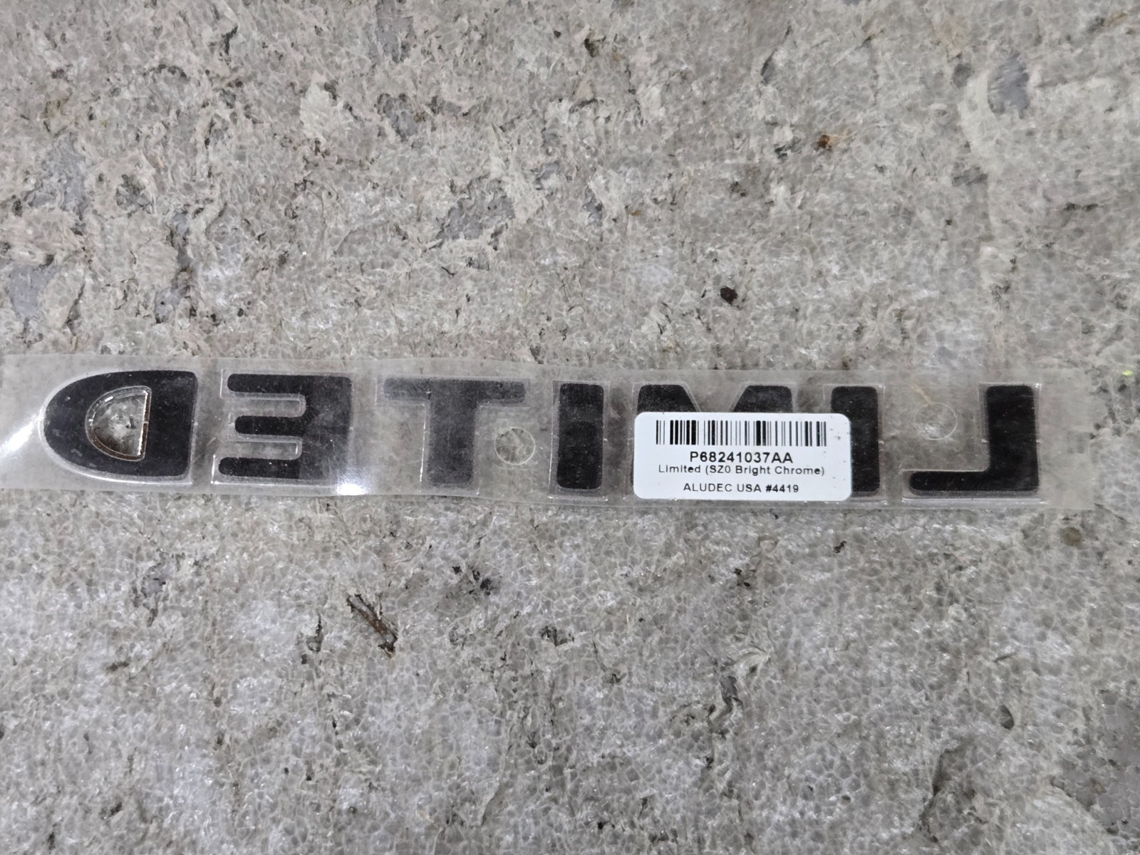 2014-2022 Jeep Lift-Gate Nameplate 68241037AA LIMITED Emblem CHROME OEM NEW