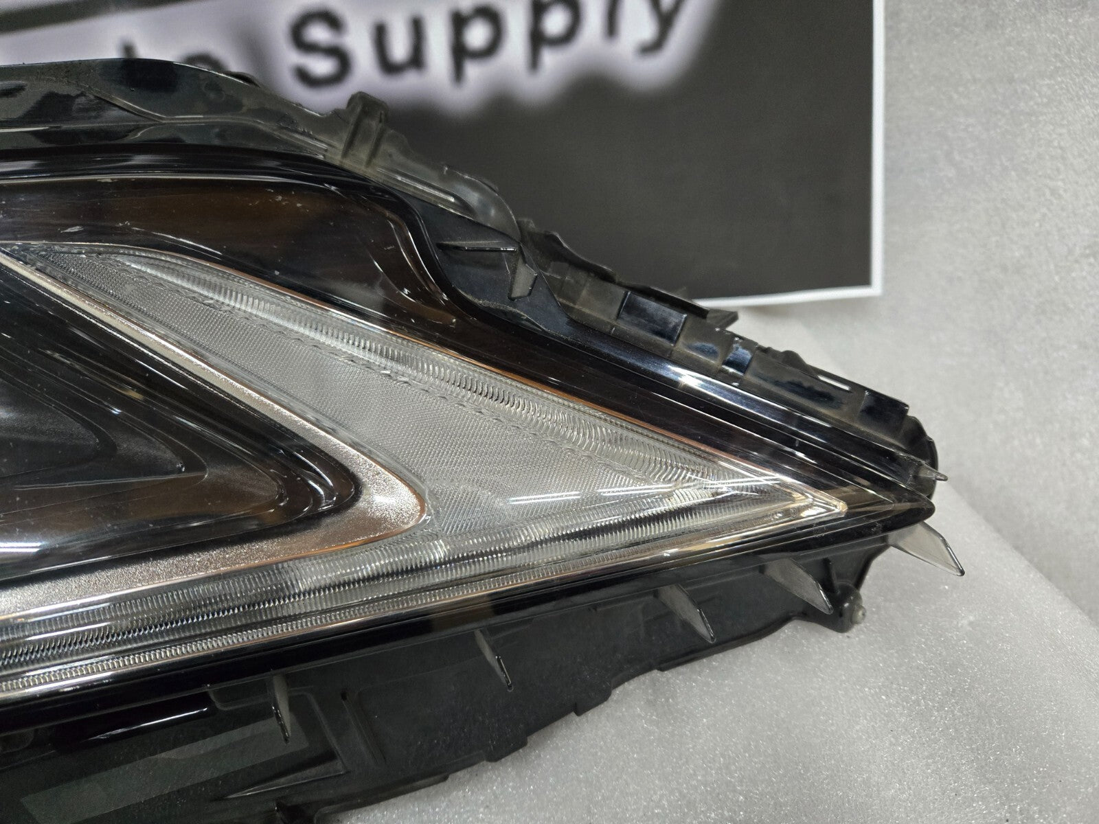 2016-2019 Lexus RX 350 450h LED Headlight RH Passenger w/Module 1EJ945250 OEM