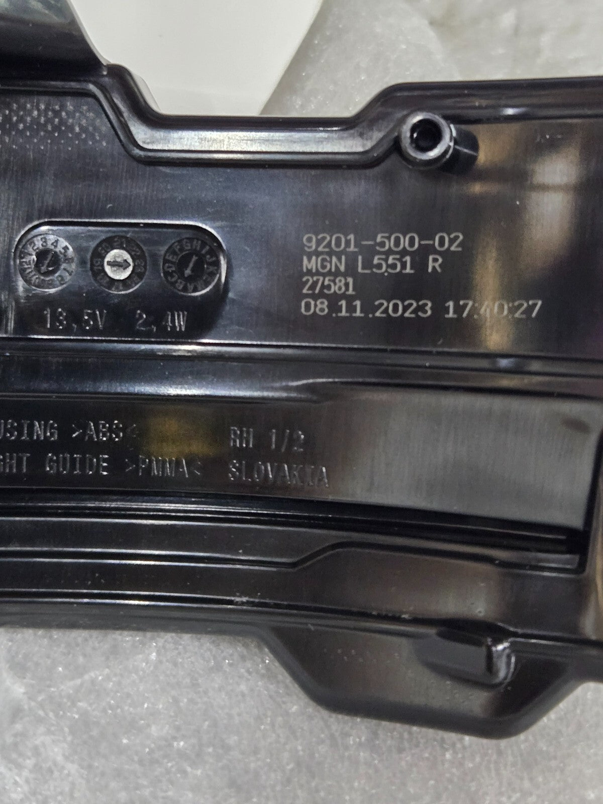 2020-2023 Range Rover Evoque Door Mirror Turn Signal Light Right LR114757 OEM