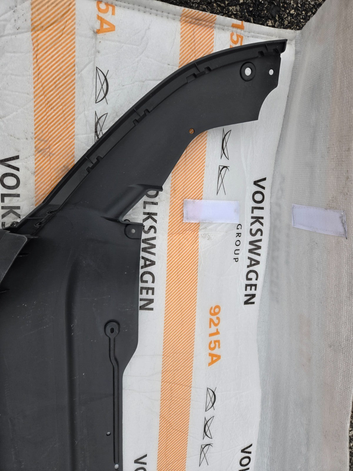 2019-2021 VOLKSWAGEN JETTA FRONT LOWER BUMPER VALANCE RETAINER COVER PANEL OEM