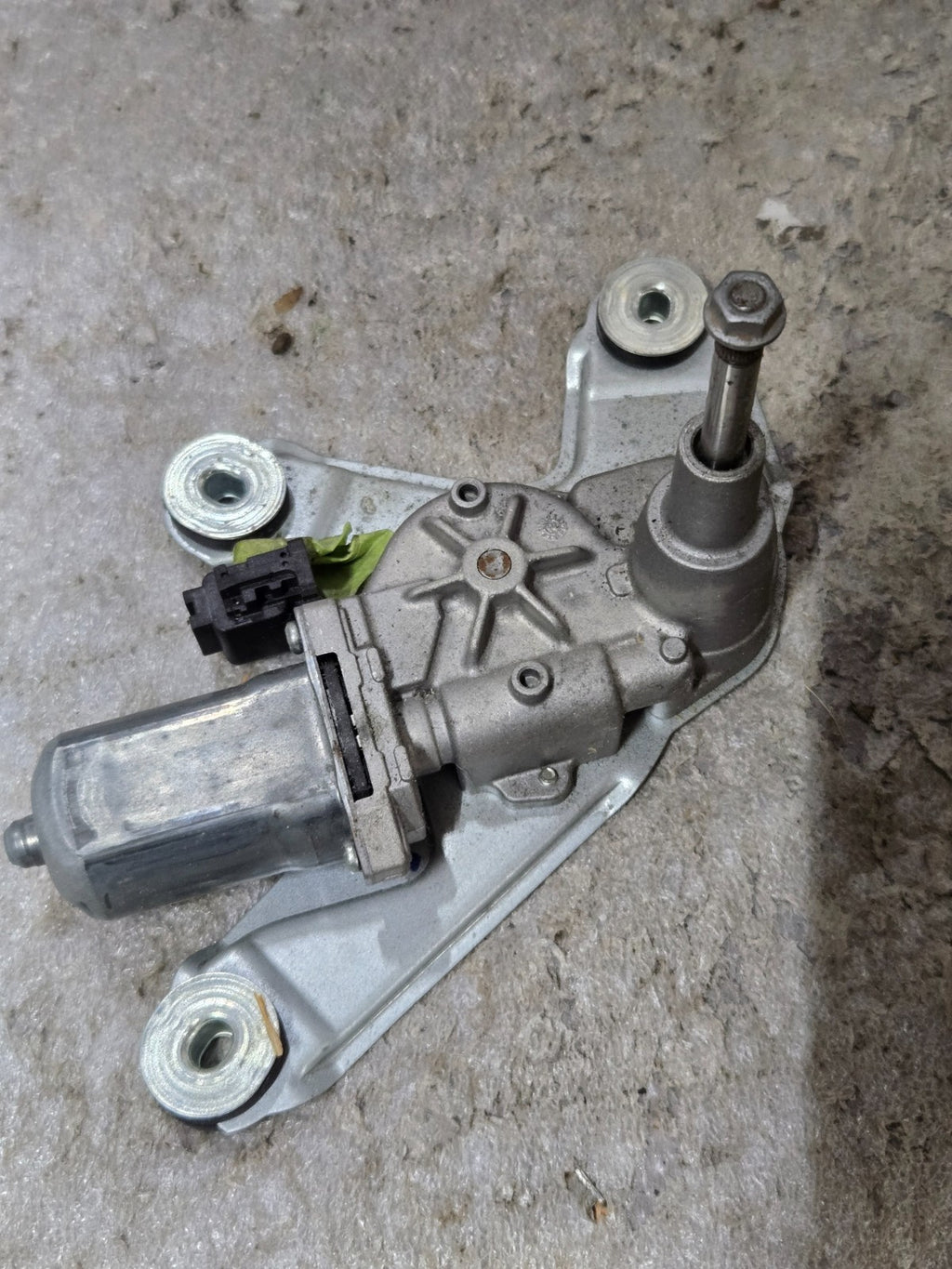 2017 - 2023 JAGUAR F-PACE REAR LIFTGATE WINDOW WIPER MOTOR OEM HK8317404AB