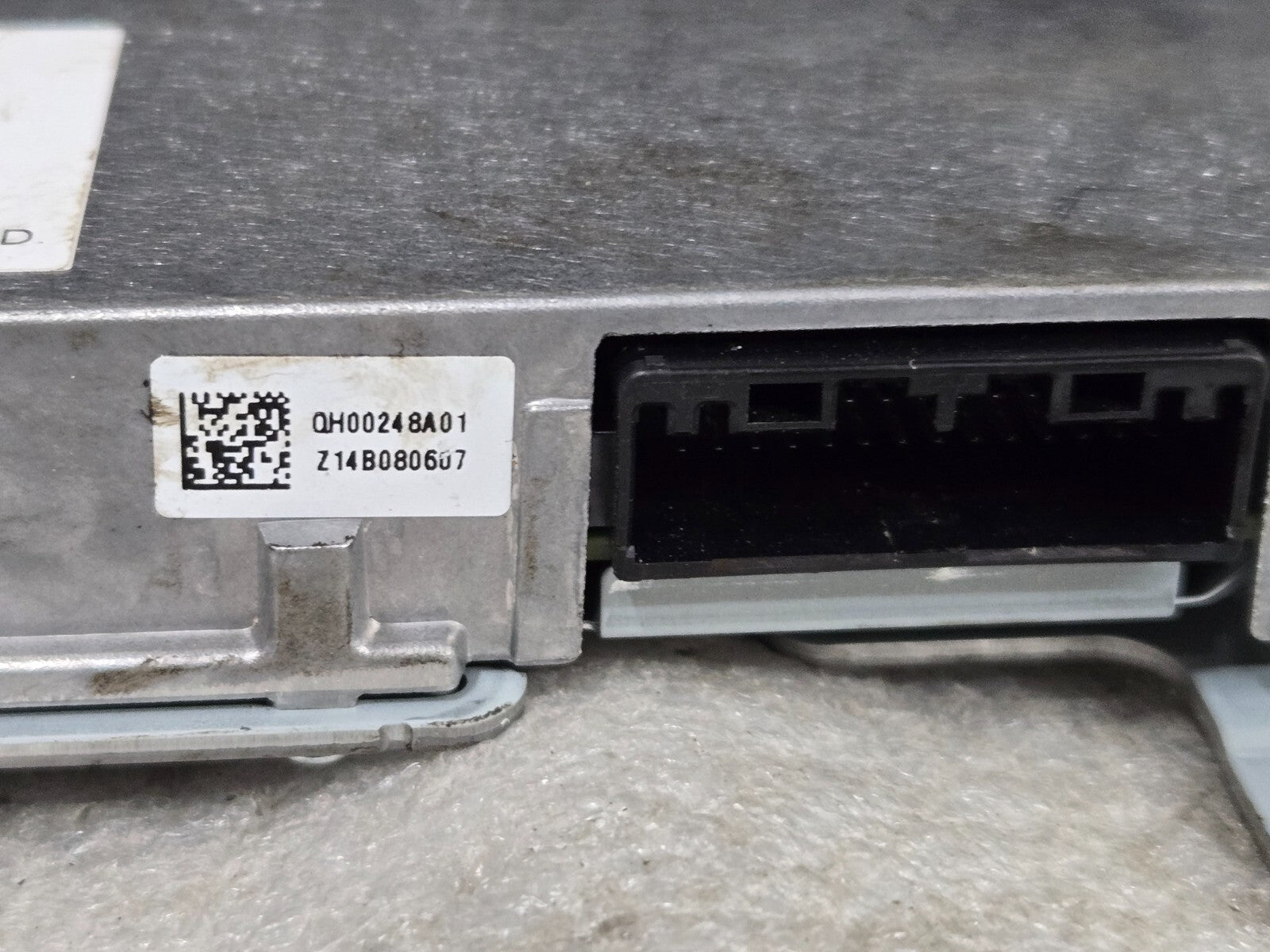 OEM ACURA RADIO NAVIGATION INFORMATION DISPLAY SCREEN GPS 8A700-TYA-A012-M1