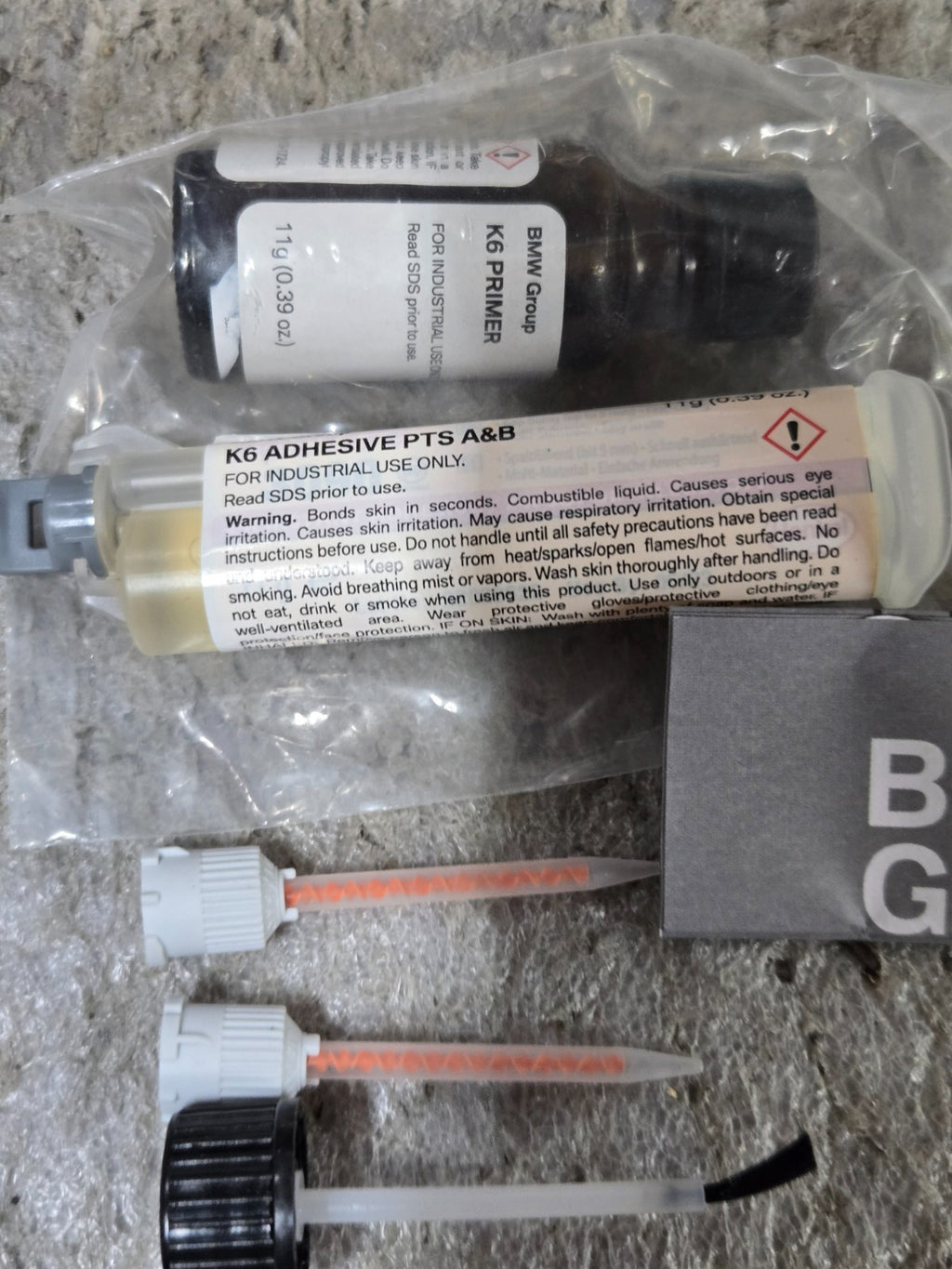 BMW K6 Adhesive kit NEW OEM 8319 2317925