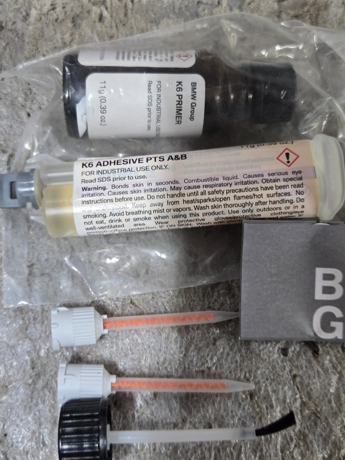 BMW K6 Adhesive kit NEW OEM 8319 2317925