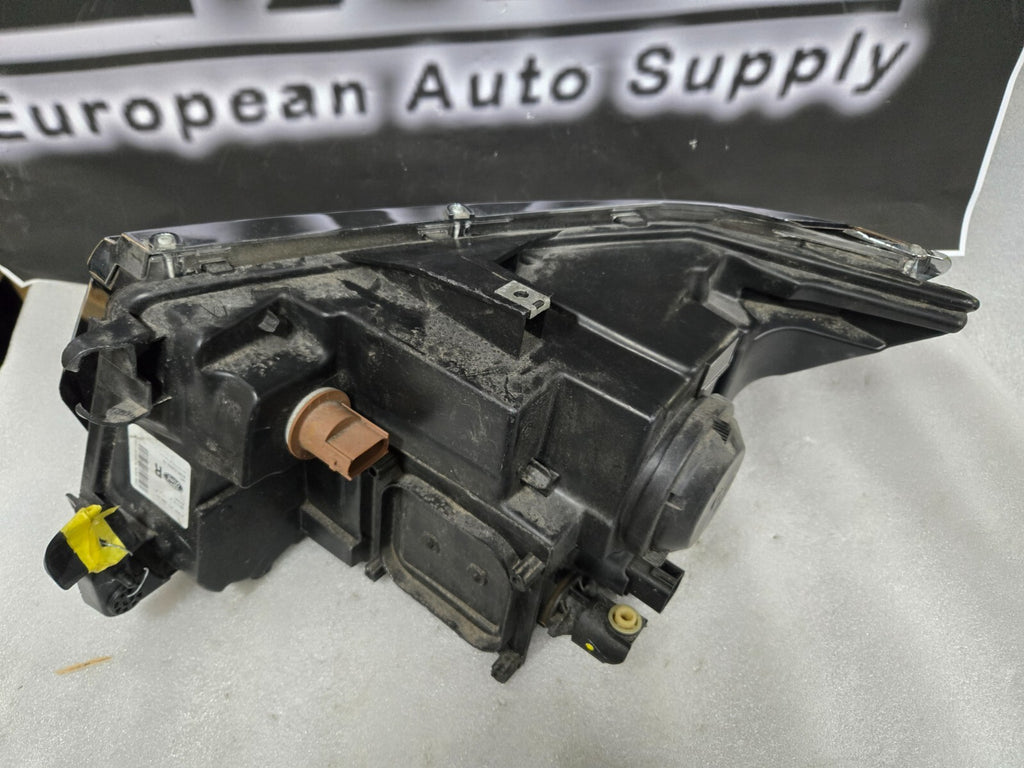 2011-2014 Ford Edge RH Passenger Right Side Halogen Headlight BT43-13005-AE OEM