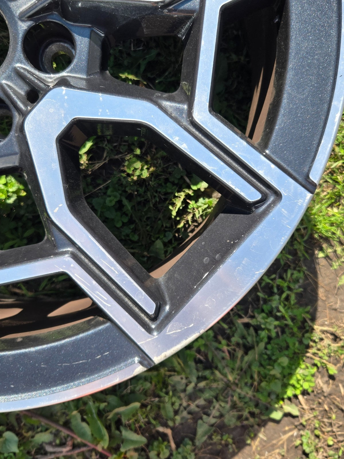 BMW X2 X1 2023 2024 19" OEM Wheel Rim Style 867 36116898041 6898041