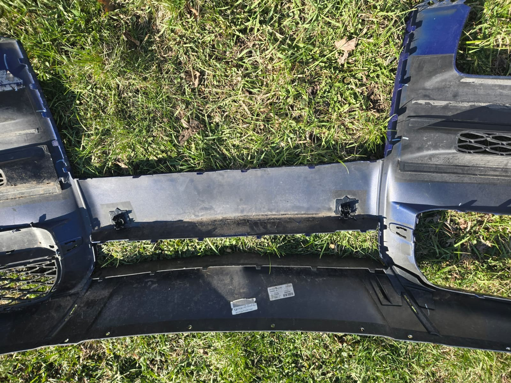 2019-2023 ROLLS ROYCE CULLINAN Front Bumper Cover RR31 OEM BLUE 5112126296