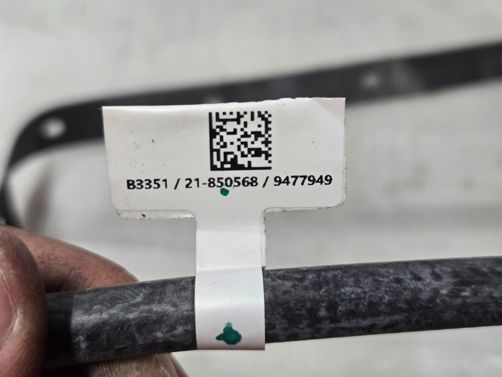 2019-2025 BMW 330i G20 OEM Hands Free Lift Tailgate Sensor Line 7391042 USED