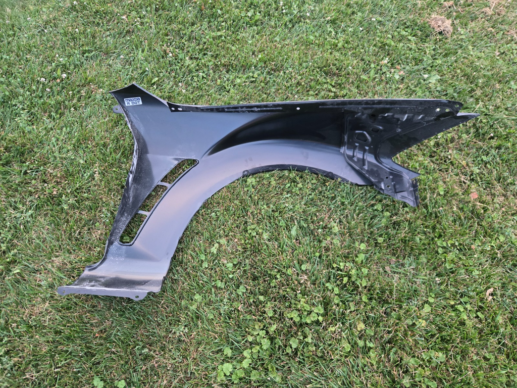 2004 2005 2006 2007 2008 Mazda RX-8 Fender Left LH Driver Side OEM FEY2-52-200