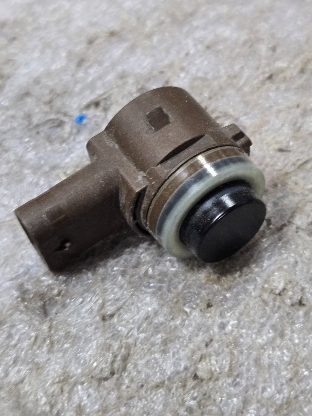 DODGE RAM PARKING SENSOR 6YD84TRMAA OEM MOPAR