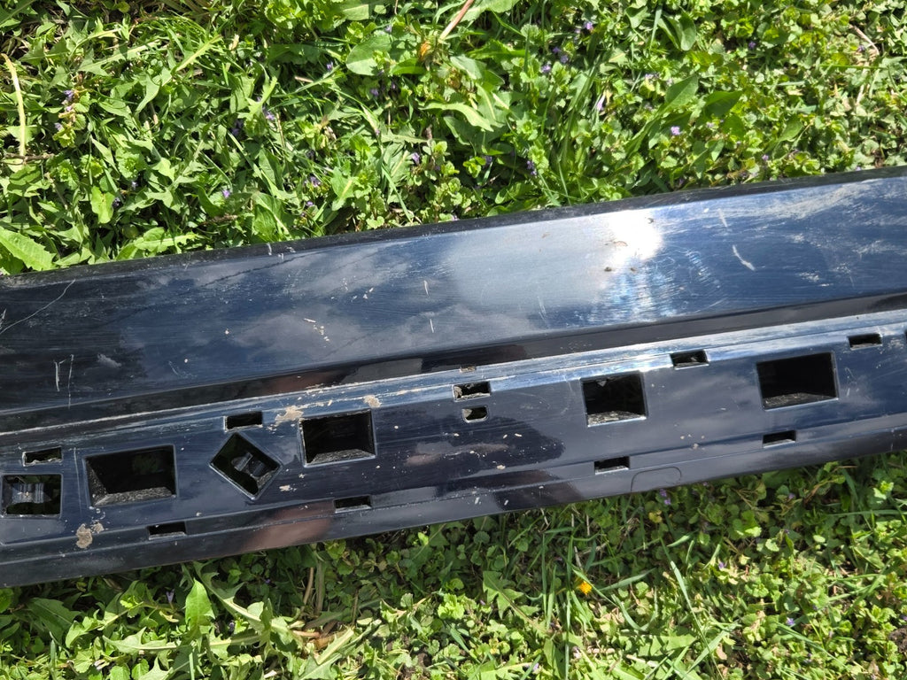 2021-2023 GMC Yukon XL Rear Tailgate Trim Molding Garnish Applique ANU36600 OEM